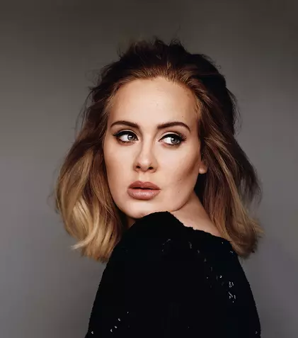 Adele divorțează de soțul ei, Simon Konecki, după trei ani de căsnicie