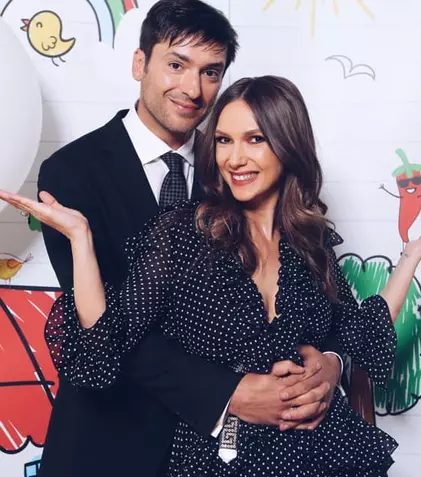 GALERIE FOTO. Adela Popescu și Radu Vâlcan și-au botezat băiețelul. „Cei mai fericiți”