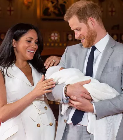 FOTO. Prima imagine cu chipul lui Archie, fiul lui Meghan Markle și Prințul Harry