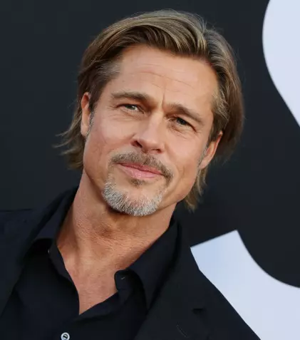 FOTO. Brad Pitt iubește din nou. Cine este femeia alături de care și-a refăcut viața