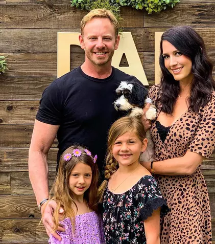 Ian Ziering s-a despărţit de soţie. Ce l-a împins pe actorul din „Beverly Hills, 90210” să ia această decizie