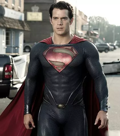 Henry Cavill în discuții să revină în rolul lui Superman. Se pregătește o nouă producție