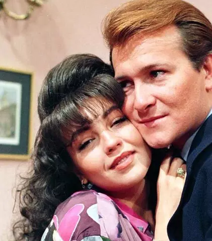 Happy Channel va difuza telenovela „Maria Mercedes”. Ce fac în prezent protagoniștii Thalia și Arturo Peniche