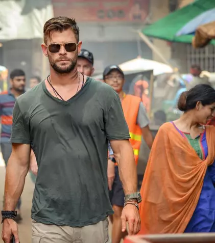 „Extraction”, pe cale să se transforme în cea mai de succes premieră a platformei Netflix. Mesajul transmis de Chris Hemsworth