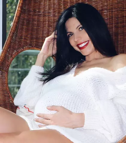 Actrița de telenovele Africa Zavala a devenit mamă pentru prima oară