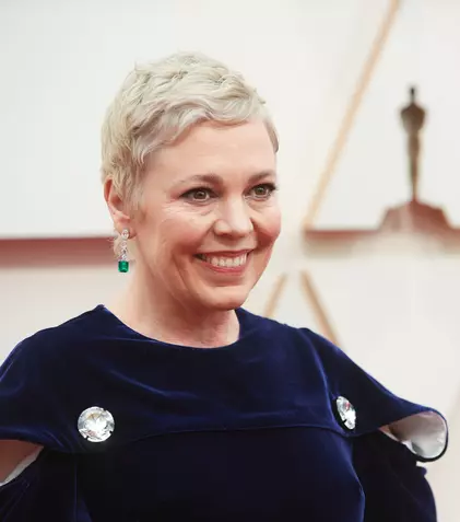 Olivia Colman o joacă pe Miss Havisham în noua ecranizare după „Marile speranțe”, realizat de creatorul „Peaky Blinders”