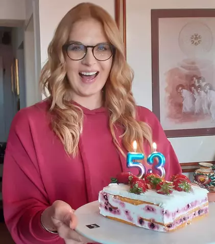 Manuela Hărăbor a împlinit 53 de ani și e la fel de frumoasă ca în Pădureanca