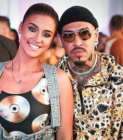 Antonia, imagini incendiare pe o plajă exotică! Artista și Alex Velea sunt în Maldive