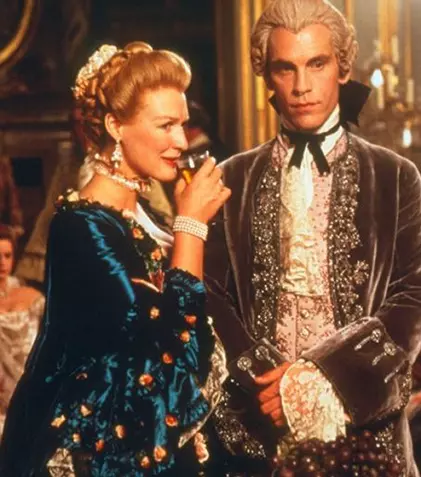 „Legături primejdioase” va deveni serial și ni-i va înfățișa pe cunoscuții săi eroi în tinerețe