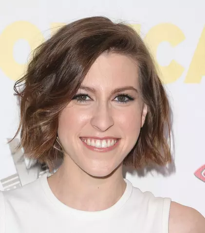Fericire maximă pentru Eden Sher, Sue Heck din „Familia Heck”. Actrița a dat vestea cea mare!