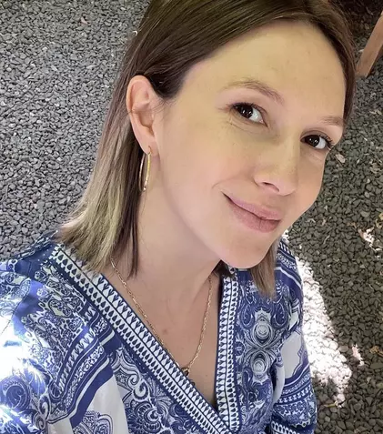 Adela Popescu a devenit mămică pentru a treia oară! Prima imagine cu bebelușul