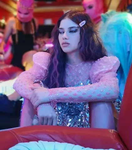 Declarația șoc făcută de Roxen: „Simt că sunt băiat în corp de fată”