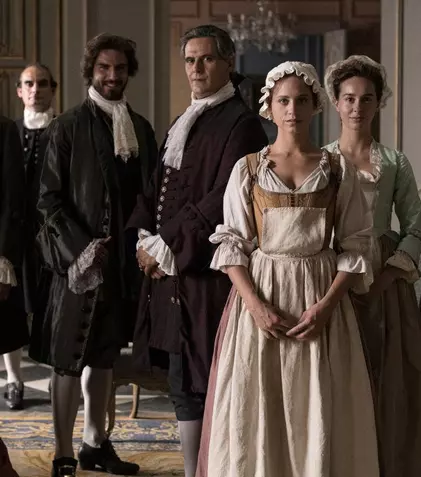 Din 9 iulie, Netflix aduce „Bucătăreasa din Castamar”, un serial de epocă romantic, comparat cu somptuosul „Downton Abbey”