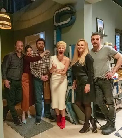 Filmul „Complet necunoscuți” intră în cinematografele din toată țară pe 24 septembrie