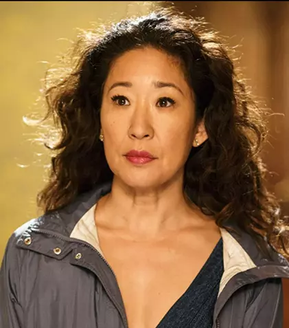 TVR 1 difuzează excelentul serial „Obsesia Evei”, cu Sandra Oh și Jodie Comer. Când începe