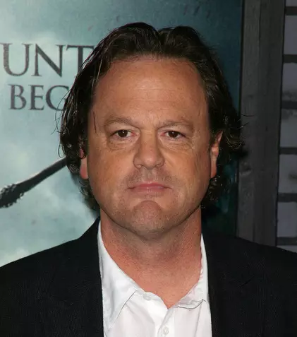 Steve Kloves, scenaristul seriei „Harry Potter”, lucrează la o nouă producție Netflix