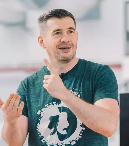 Dragoș Pătraru are COVID-19. Cum se simte și cine îi ține locul la Starea Nației