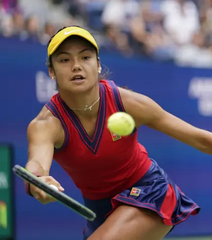 Ce posturi TV transmit Transylvania Open, turneul de la Cluj la care participă Simona Halep și Emma Răducanu