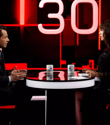 „Strângeam hârtii, cartoane, măturam!”. Ce a mai povestit Jean de la Craiova despre anii grei ai copilăriei