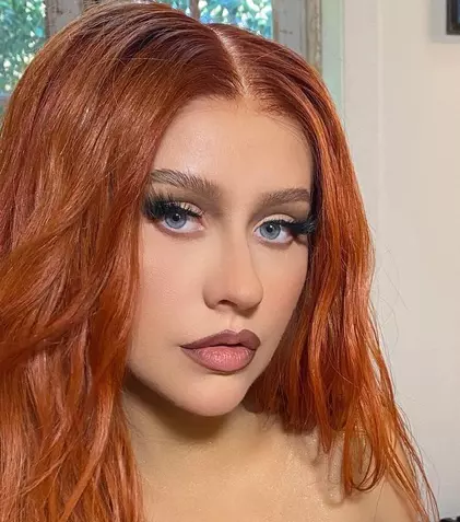 Christina Aguilera a strălucit pe covorul roșu, la gala Latin Grammy 2021. A purtat trei ținute