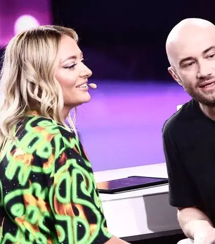 Ce salariu primește Mihai Bendeac de la Teatrul de Comedie. Delia: „Ne îngroapă în bani”