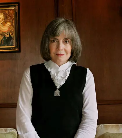 A murit Anne Rice, celebra scriitoare a cărții „Interviu cu un vampir”. Mesajul trist transmis de fiul ei