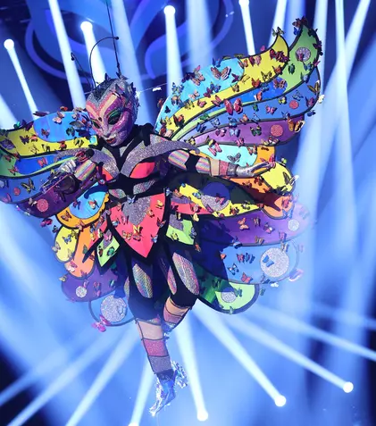 Fluturele de la „Masked Singer România” și-a dezvăluit identitatea chiar înainte de finală