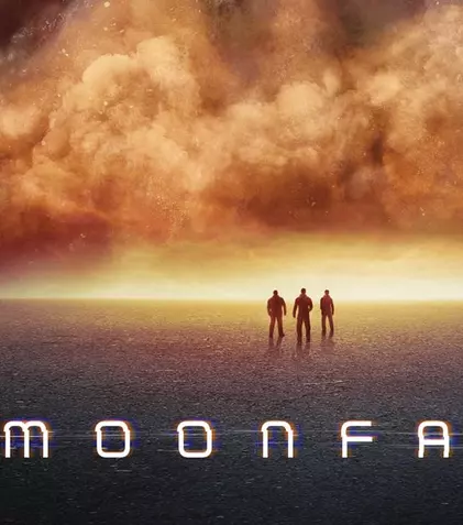 „Moonfall”, regizat de Roland Emmerich („Ziua Independenței”, „2012”), se lansează în cinematografe pe 4 februarie