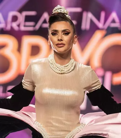 Raluca Dumitru a adus dovezi că ținutele purtate de Viviana Sposub și Adina Halas în finala „Bravo, ai stil” au fost copiate