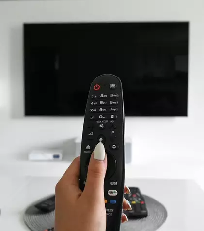 Încă opt noi televiziuni în grupul care deține Prima TV. Despre ce posturi e vorba