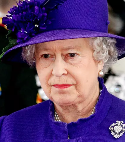 Un intrus deghizat în preot și-a petrecut noaptea la Castelul Windsor. Unde se afla Regina Elisabeta