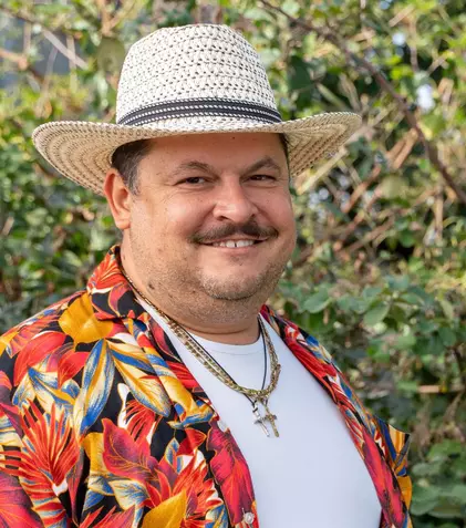 Las Fierbinți, 12 mai 2022. Bobiță îi dă peste cap lui Vasile planul de construire a piscinei