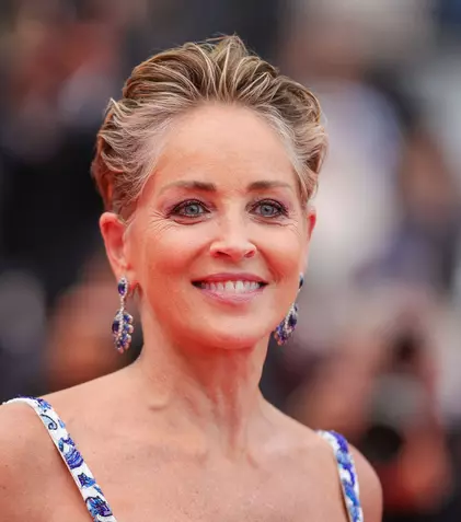 Sharon Stone, părăsită de iubitul mai tânăr. Motivul este absolut surprinzător