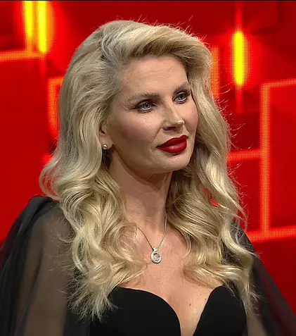 Andreea Banică, la „40 de întrebări cu Denise Rifai”. „V-ați mai dezbrăca astăzi în Playboy?”