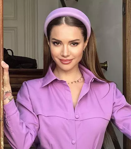 Otilia Bilionera s-a logodit! Ce semnificație specială are inelul