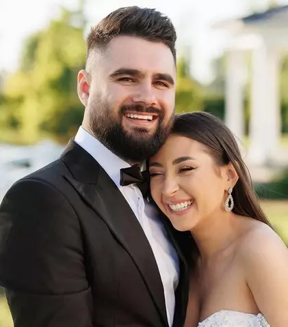 Care este acum numele lui Nicole Cherry, după cununia civilă. „Era un musai, nu puteam să trișez”