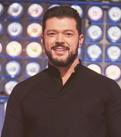 Victor Slav, mărturisiri neașteptate. Care a fost cea mai mare prostie făcută de el vreodată. „Ea nu mă vedea”