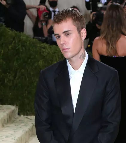 Justin Bieber, probleme de sănătate. Cântărețul și-a întrerupt din nou turneul mondial
