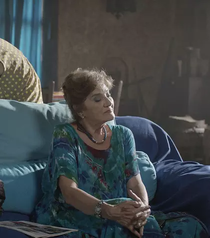 „Dirijorul Tăcerilor”, un film bazat pe fapte reale, rulează acum în cinematografe. Cine sunt actorii de renume din distribuție