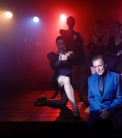 „Domnul Mayfair”, serial original FilmBox. Tot ce trebuie să știți despre noul proiect. Distribuție, trailer, premiera