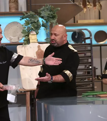 Chefi la cuțite, 23 noiembrie 2022. Echipele pleacă într-o călătorie culinară în  jurul lumii. Ce se întâmplă în următorul battle