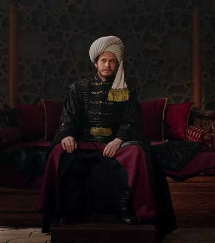 Vlad Țepeș vine la Netflix! Domnitorul român e personaj principal în sezonul 2 din „Ascensiunea imperiilor: Otomanii”. Ce actor foarte cunoscut îl interpretează