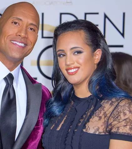 Pe urmele tatălui! Fiica lui Dwayne Johnson a debutat în wrestlingul profesionist