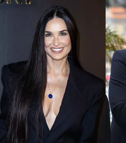 Demi Moore și Bruce Willis, reuniune de familie! Cum s-au fotografiat alături de fiicele lor și actuala soție a actorului