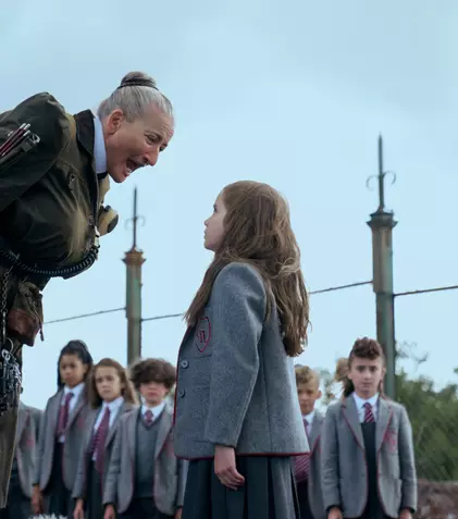 „Roald Dahl – Matilda: Musicalul”, noul film Netflix e o poveste care face bine la orice vârstă