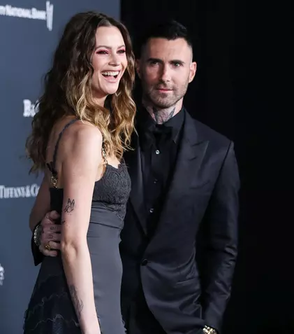 Adam Levine e din nou tătic. Behati Prinsloo a adus pe lume al treilea copil al cuplului