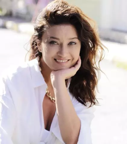 Ce mai face Nurgül Yeşilçay. Protagonista din „Furtună pe Bosfor” a semnat pentru un nou serial
