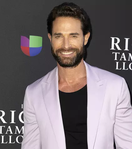 Interviu cu celebrul telenovelist Sebastian Rulli: „Banii nu aduc fericirea”. EXCLUSIV