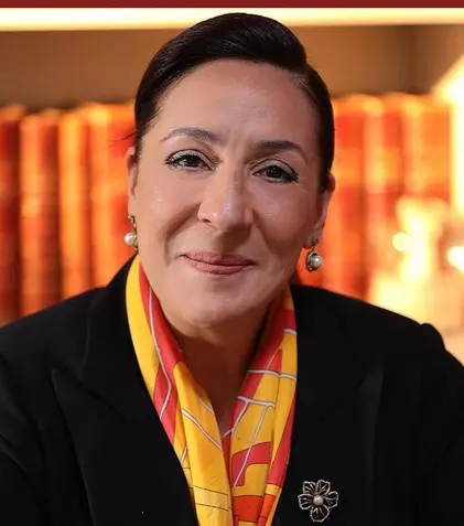 Cine sunt actorii care dublează în română serialul turcesc Destăinuiri