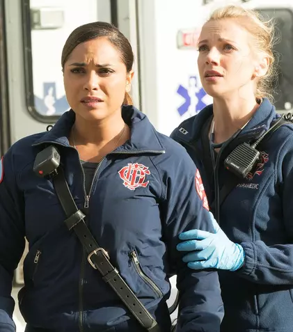 Noi episoade din serialul „Pompierii din Chicago” la DIVA. Când e premiera sezonului 6